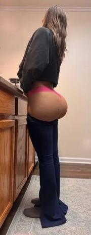 image hosted at ImgTaxi.com