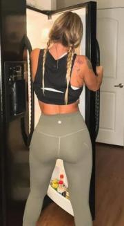 image hosted at ImgTaxi.com