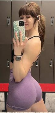 image hosted at ImgTaxi.com